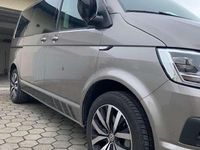Gebraucht VW Multivan Edition 204 PS (150 kW) 2017 Beige Van