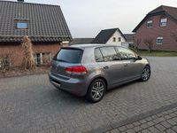 Gebraucht VW Golf VI 102 PS (75 kW) 2009 Grau Kleinwagen