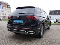 Gebraucht VW Tiguan Allspace Elegance 190 PS (139 kW) 2022 Schwarz SUV