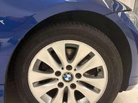 Gebraucht BMW 318 143 PS (105 kW) 2008 Montegoblau metallic Limousine