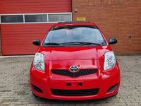 Gebraucht Toyota Yaris 69 PS (50 kW) 2011 Rot Cabrio