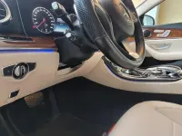 Gebraucht Mercedes E220 194 PS (142 kW) 2018 Blau Kombi