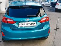 Gebraucht Ford Fiesta Titanium 101 PS (74 kW) 2018 Blau Kleinwagen