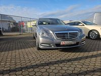 Gebraucht Mercedes E300 231 PS (169 kW) 2012 Grau Kombi