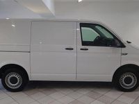 Gebraucht VW Transporter 102 PS (75 kW) 2015 Weiß Van
