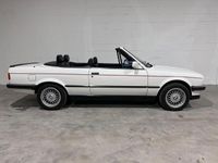 Gebraucht BMW 325 170 PS (125 kW) 1990 Weiß Cabrio