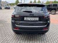 Gebraucht Jeep Compass Limited 131 PS (96 kW) 2022 Grau SUV