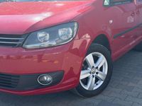 Gebraucht VW Caddy Comfortline 140 PS (102 kW) 2012 Rot Van / Kleinbus