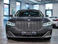 Gebraucht BMW 745 394 PS (289 kW) 2020 Grau Limousine