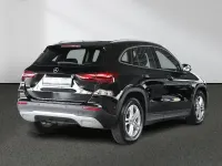Gebraucht Mercedes GLA200 163 PS (119 kW) 2024 Schwarz SUV
