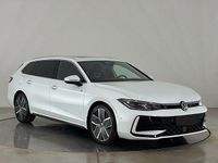 Usata VW Passat R-line 150 CV (110 kW) 2026 Bianco Station wagon