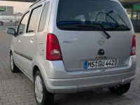 Gebraucht Opel Agila 60 PS (44 kW) 2006 Silber Limousine