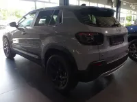 Neu Jeep Avenger EV 114 kW (156 PS) 2026 Grau SUV