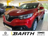 Gebraucht Renault Kadjar Experience 131 PS (96 kW) 2015 Feuerrot SUV