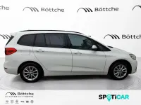 Gebraucht BMW 218 Advantage 150 PS (110 kW) 2017 Weiß Van / Kleinbus