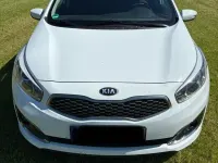 Używany Kia Ceed DREAM-TEAM Edition 101 KM (74 kW) 2016 Biały Hatchback