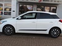Gebraucht Hyundai i20 Passion 84 PS (61 kW) 2017 Weiß Kleinwagen