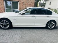 Gebraucht BMW 520 184 PS (135 kW) 2013 Weiß Limousine