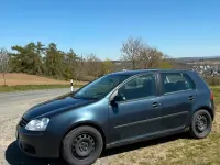 Gebraucht VW Golf V 75 PS (55 kW) 2005 Blau Kleinwagen