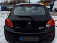 Gebraucht Mitsubishi Space Star 71 PS (52 kW) 2018 Schwarz Kleinwagen