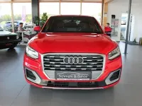 Gebraucht Audi Q2 Sport 150 PS (110 kW) 2016 Rot SUV