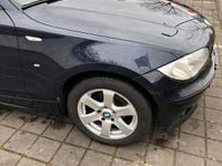 Gebraucht BMW 120 120 PS (88 kW) 2006 Schwarz Kleinwagen