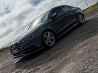 Gebraucht Audi S3 Ambiente 300 PS (220 kW) 2014 Grau Limousine