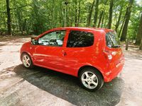 Gebraucht Renault Twingo 70 PS (51 kW) 2011 Rot Kleinwagen
