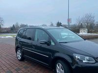 Gebraucht VW Touran 140 PS (102 kW) 2011 Schwarz Van / Kleinbus