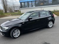 gebraucht BMW 116 d in schwarz