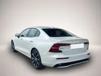 Gebraucht Volvo S60 Ultimate 250 PS (183 kW) 2023 Weiß Limousine