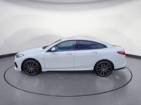 Gebraucht BMW 220 M Sport 178 PS (130 kW) 2024 Weiß Coupé