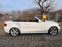 Gebraucht BMW 125 Cabriolet 218 PS (160 kW) 2010 Weiß Cabrio
