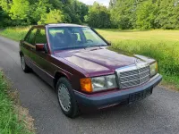 Gebraucht Mercedes 190 Avantgarde 109 PS (80 kW) 1992 Rot Limousine