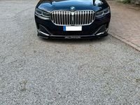 Gebraucht BMW 750 530 PS (389 kW) 2019 Blau Limousine