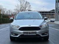 Gebraucht Ford Focus 125 PS (91 kW) 2018 Silber Kombi