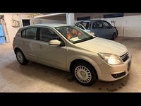 Gebraucht Opel Astra 125 PS (91 kW) 2005 Silber Limousine