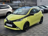 Gebraucht Toyota Aygo X-cite 69 PS (50 kW) 2016 Gelb Kleinwagen