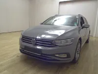 Gebraucht VW Passat Pro 200 PS (147 kW) 2023 Grau Kombi