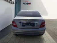Gebraucht Mercedes C180 Avantgarde 156 PS (114 kW) 2013 Palladiumsilber Limousine