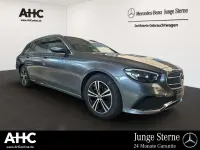 Gebraucht Mercedes E200 197 PS (144 kW) 2023 Grau Kombi