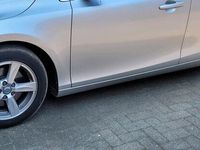 gebraucht Volvo V40 Momentum EZ. 02.2016