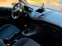 Gebraucht Ford Fiesta Trend 60 PS (44 kW) 2013 Weiß Kleinwagen