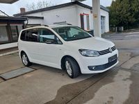 Gebraucht VW Touran 105 PS (77 kW) 2012 Weiß Van / Kleinbus