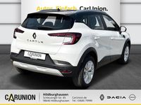 Gebraucht Renault Captur Equilibre 140 PS (102 kW) 2024 Perlmuttweiß metallic, black pearlschwarz metall SUV