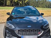 Usata Ford Focus ST 190 CV (139 kW) 2020 Nero Station wagon