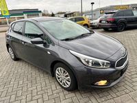 Gebraucht Kia Ceed 99 PS (72 kW) 2014 (e5b) dark gun metal Kleinwagen