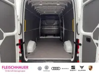 Gebraucht VW Crafter S 140 PS (102 kW) 2025 Weiß Van