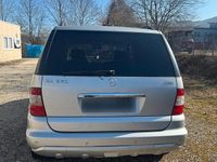 Gebraucht Mercedes ML270 163 PS (119 kW) 2003 Silber SUV