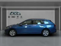 Gebraucht VW Golf VIII Life 116 PS (85 kW) 2025 Blau Limousine